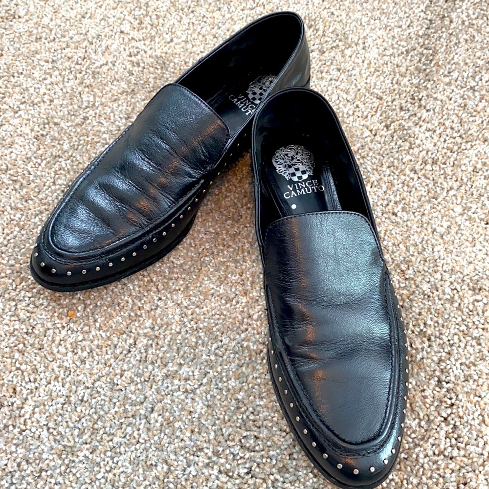 Vince Camuto black leather loafers size 11